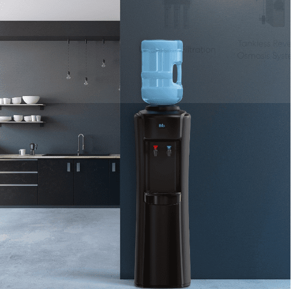 Black water dispenser with gallon